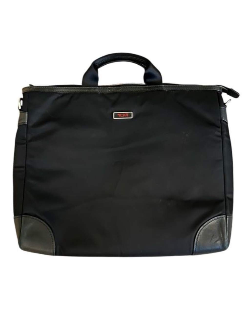Tumi T-Pass Voyager Black Nylon Laptop Briefcase with Leather Accents As Is